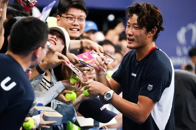 他忘了还有 他忘了还有